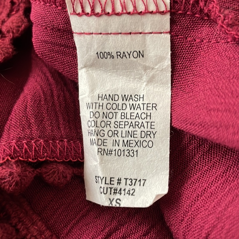 Charlotte Russe Burgundy Top - Picture 6 of 6